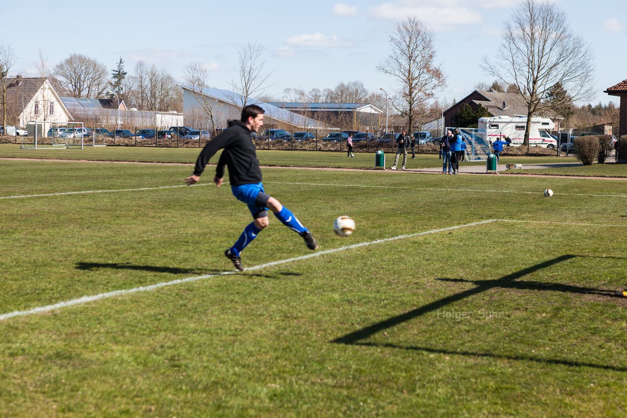 Bild 52 - Herren TSV Wiemersdorf - TuS Hartenholm III : Ergebnis: 2:1